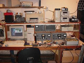 Vista parcial da bancada